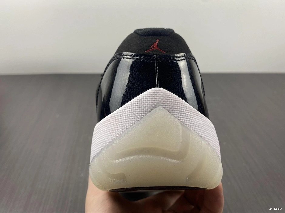 Air Jordan Low 11 72-10 AV2187-001 0126